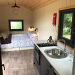 Sunset Shepherds Hut