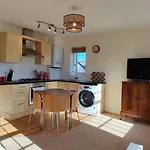 Central Taunton 2-Bedroom Apartment, Great Location!