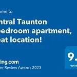 Central Taunton 2-Bedroom Apartment, Great Location!