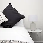 Modern Two Br | Free Parking