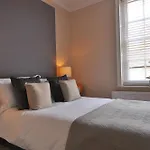 Apartment In Georgian Town House