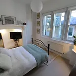 Spacious 2 Bedroom Apartment