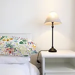 Modern Comfort Near Castle St With Wifi & Parking!