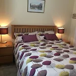 Hector\'S Barn Apartments At Rosewood House