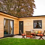 Mountlands Lodge