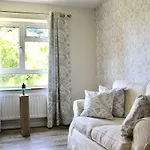Stylish Apartment, Taunton