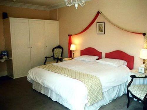 Wick House 4* Taunton