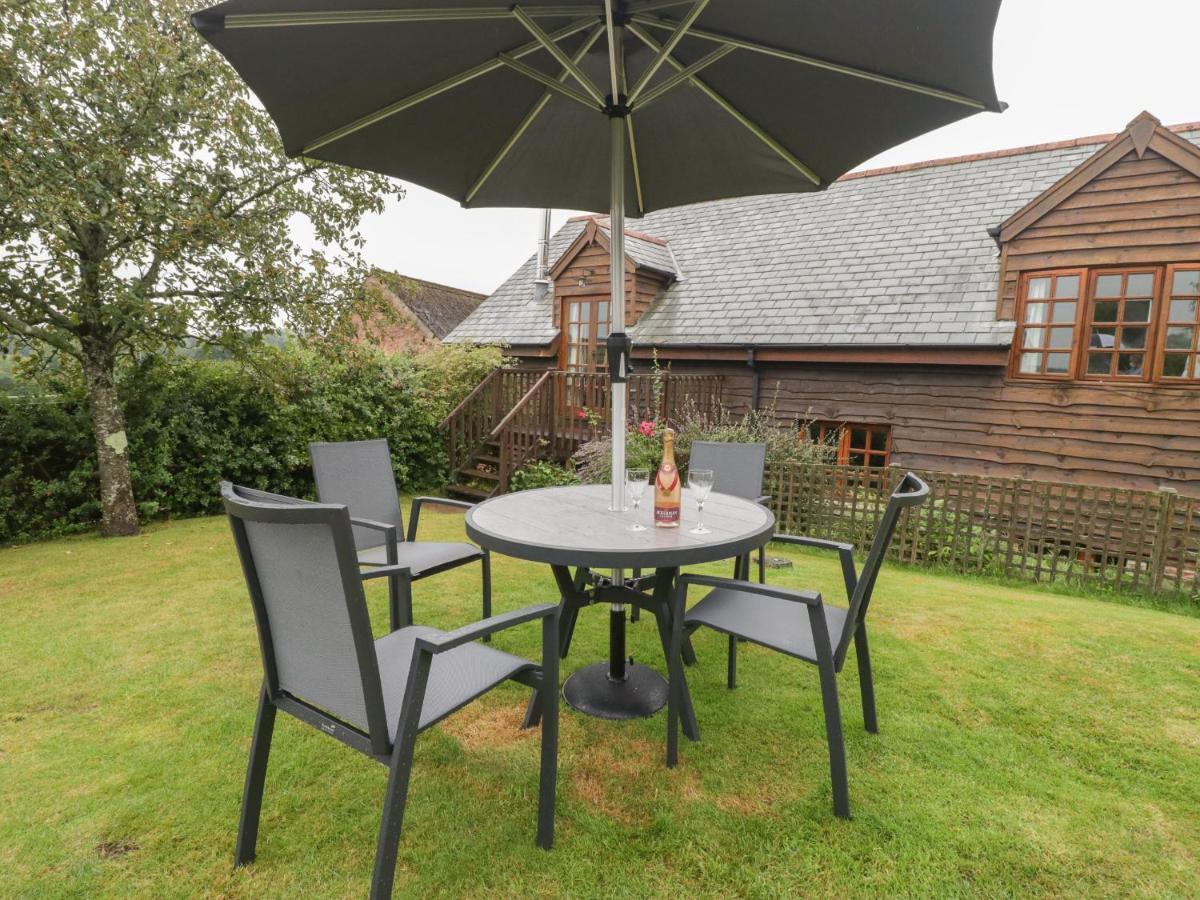 Flora's Barn Holiday home