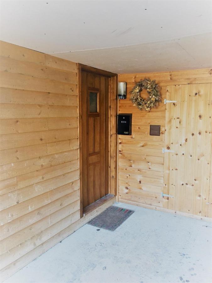 Oak Apartment Taunton