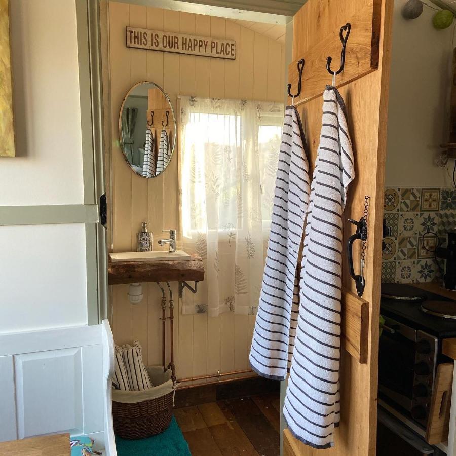 Willowbank Shepherds Hut