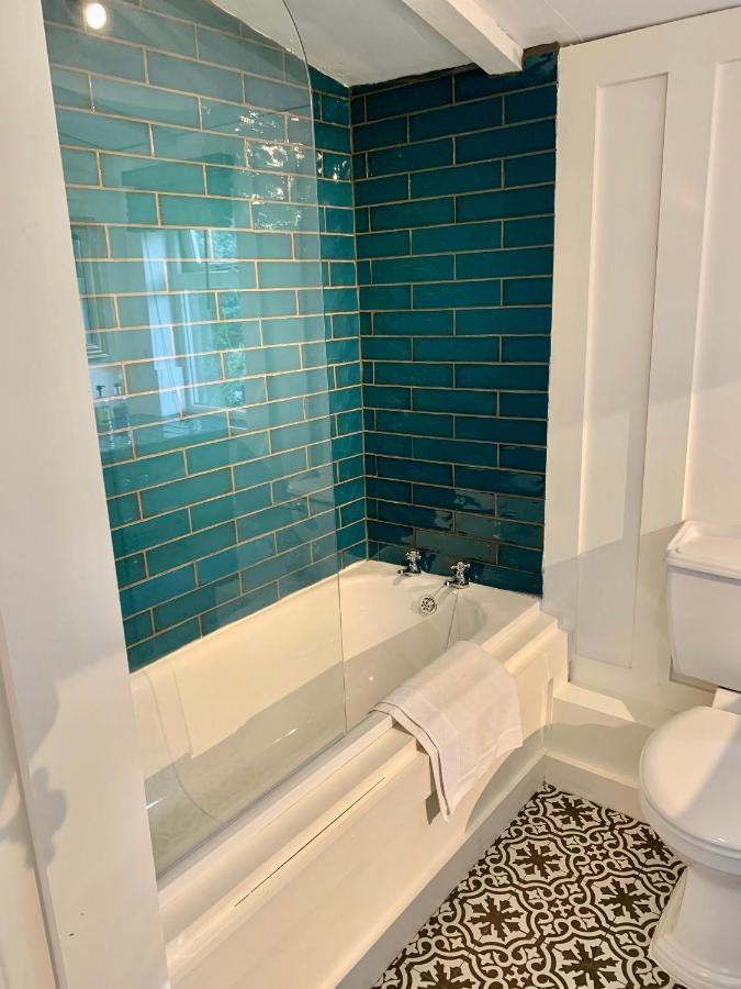 Octon Luxury 1 And 2 Bedroom 1 Mile From Centre *
