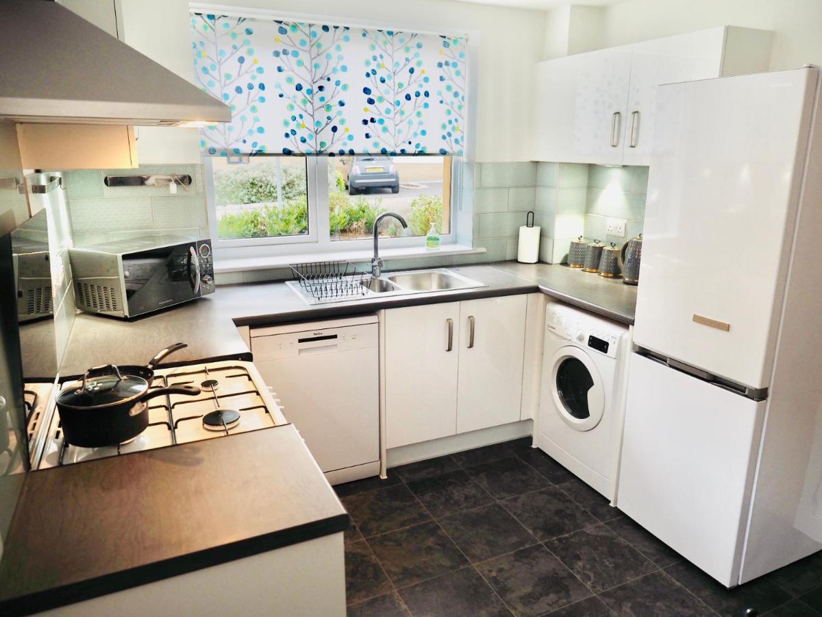 Holiday home Stylish New Build With Garden And Free Parking Taunton