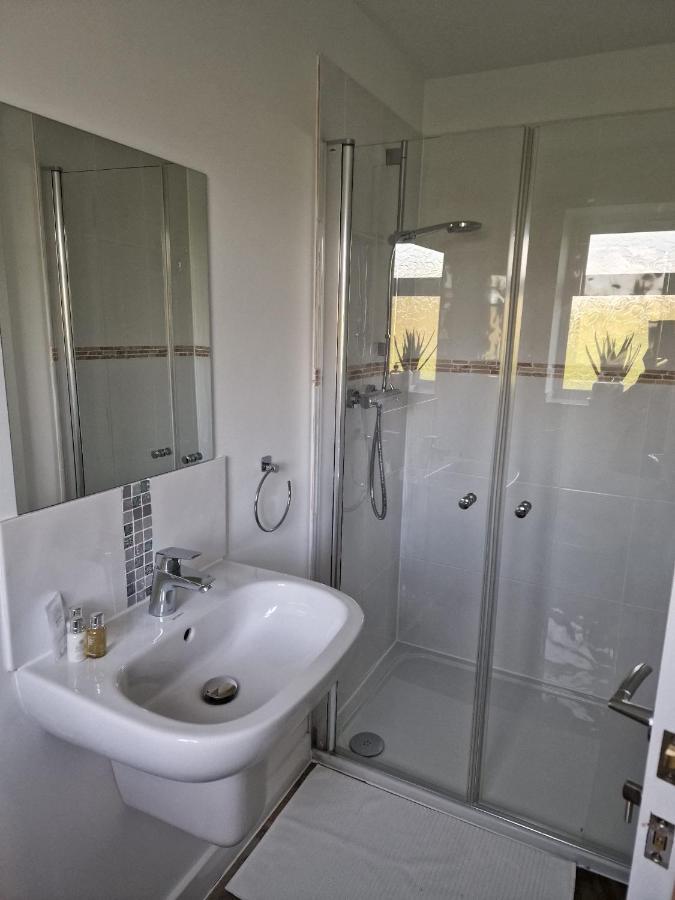 Swan Retreat Guest house *
