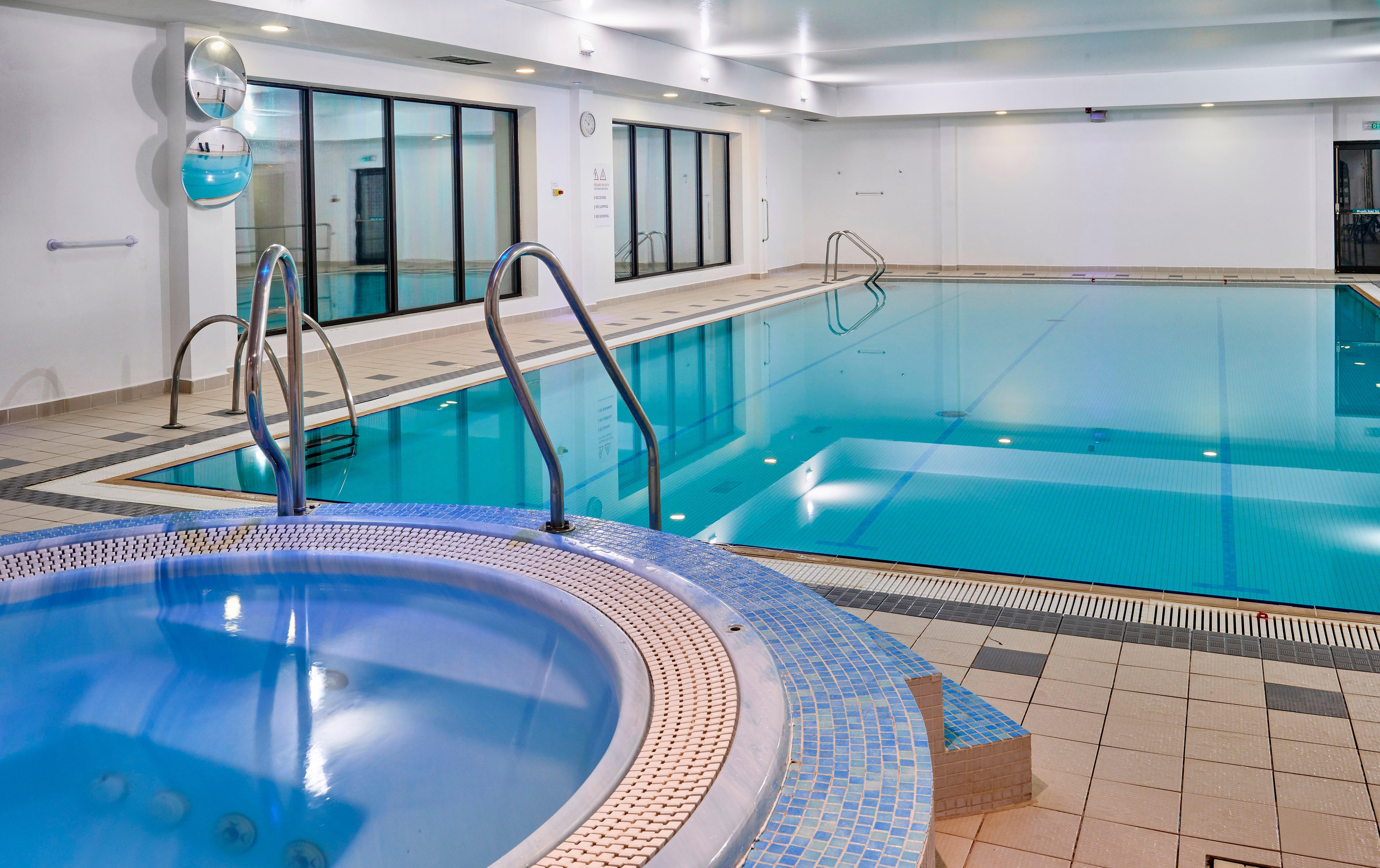 M5, Jct25 By Ihg Hotel 4*