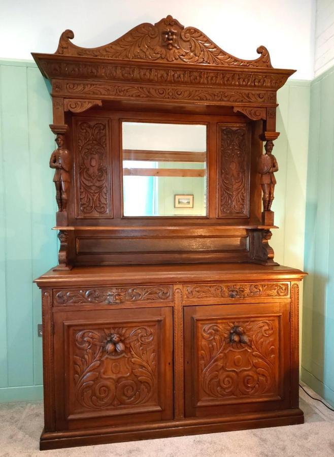 Stunning 2-bed Listed In Taunton's Historic Centre * Taunton