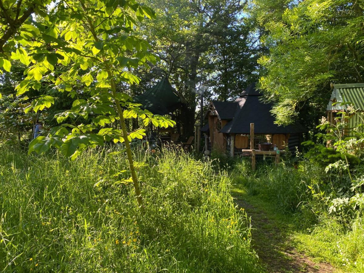 The Hobbit House And Secret Garden Lodge
