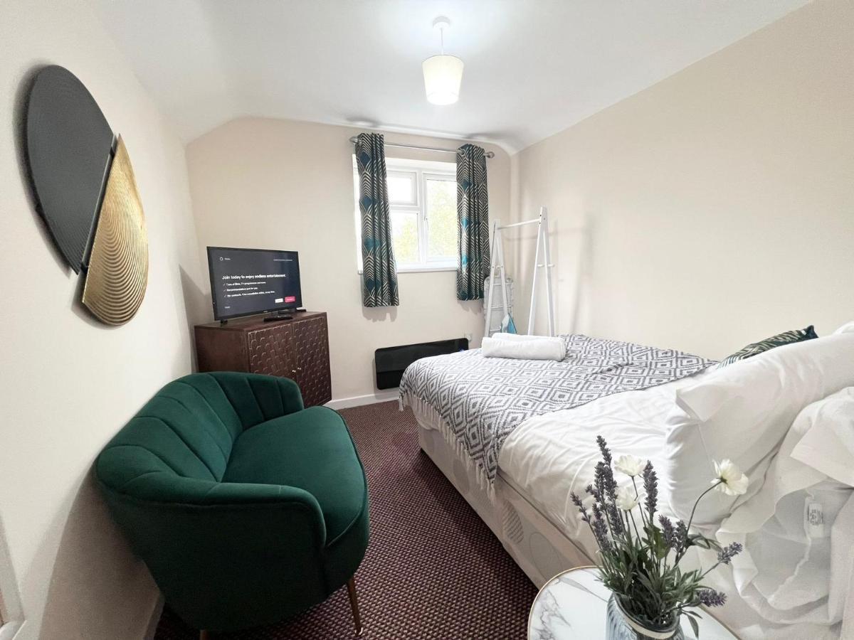 Taunton Inn Apartment *
