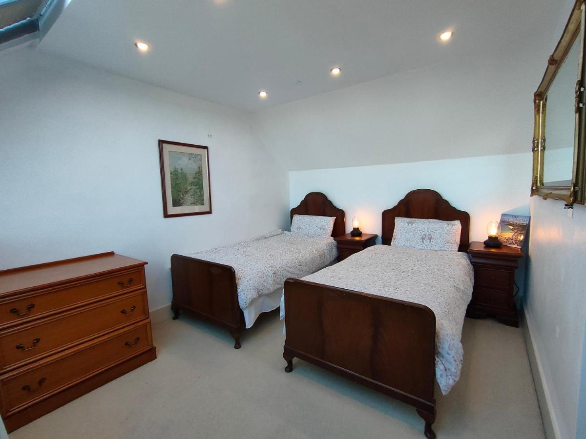 Apartment Stunning 2-bed Listed In Taunton's Historic Centre Taunton
