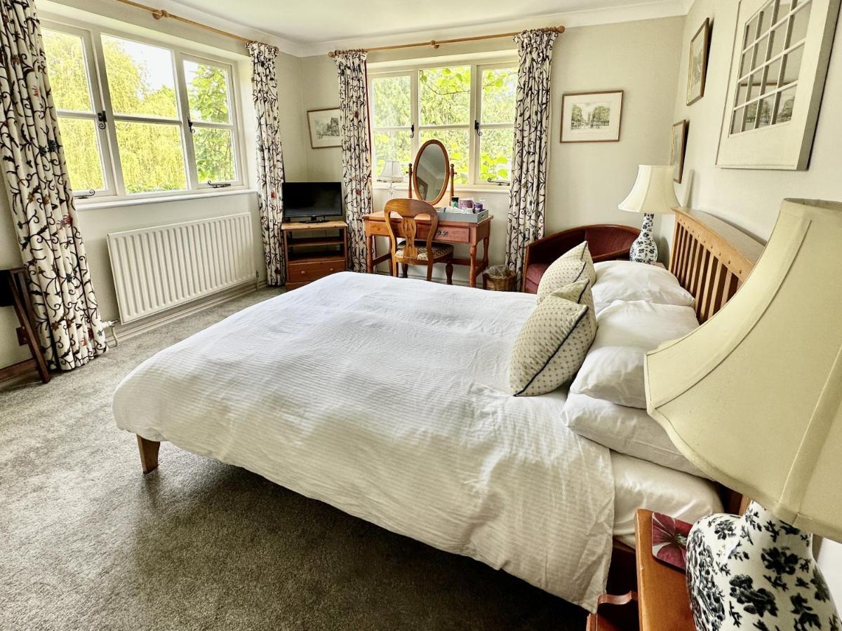 Hotel Farthings Country House Hotel & Restaurant Tunton 3*