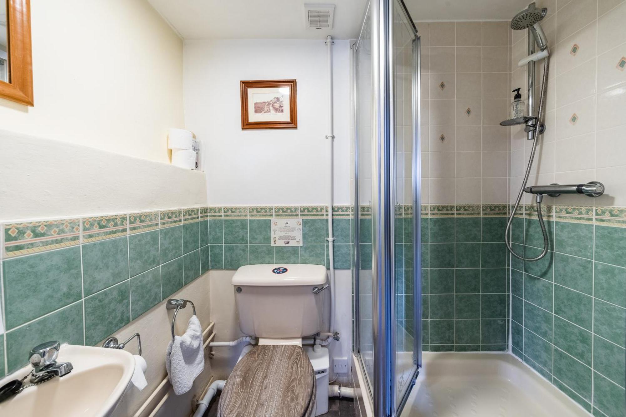 Yallands Bed & Breakfast 4*