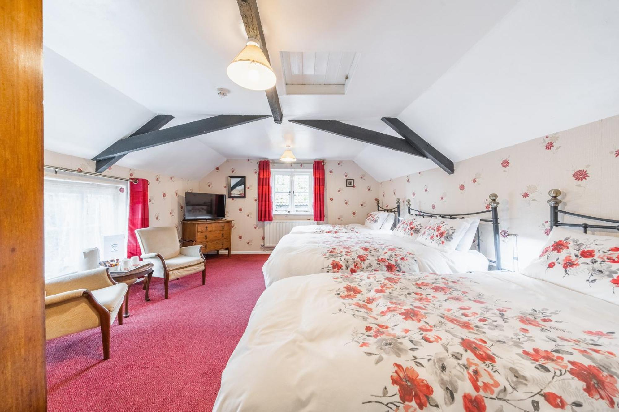 Yallands Bed & Breakfast 4*