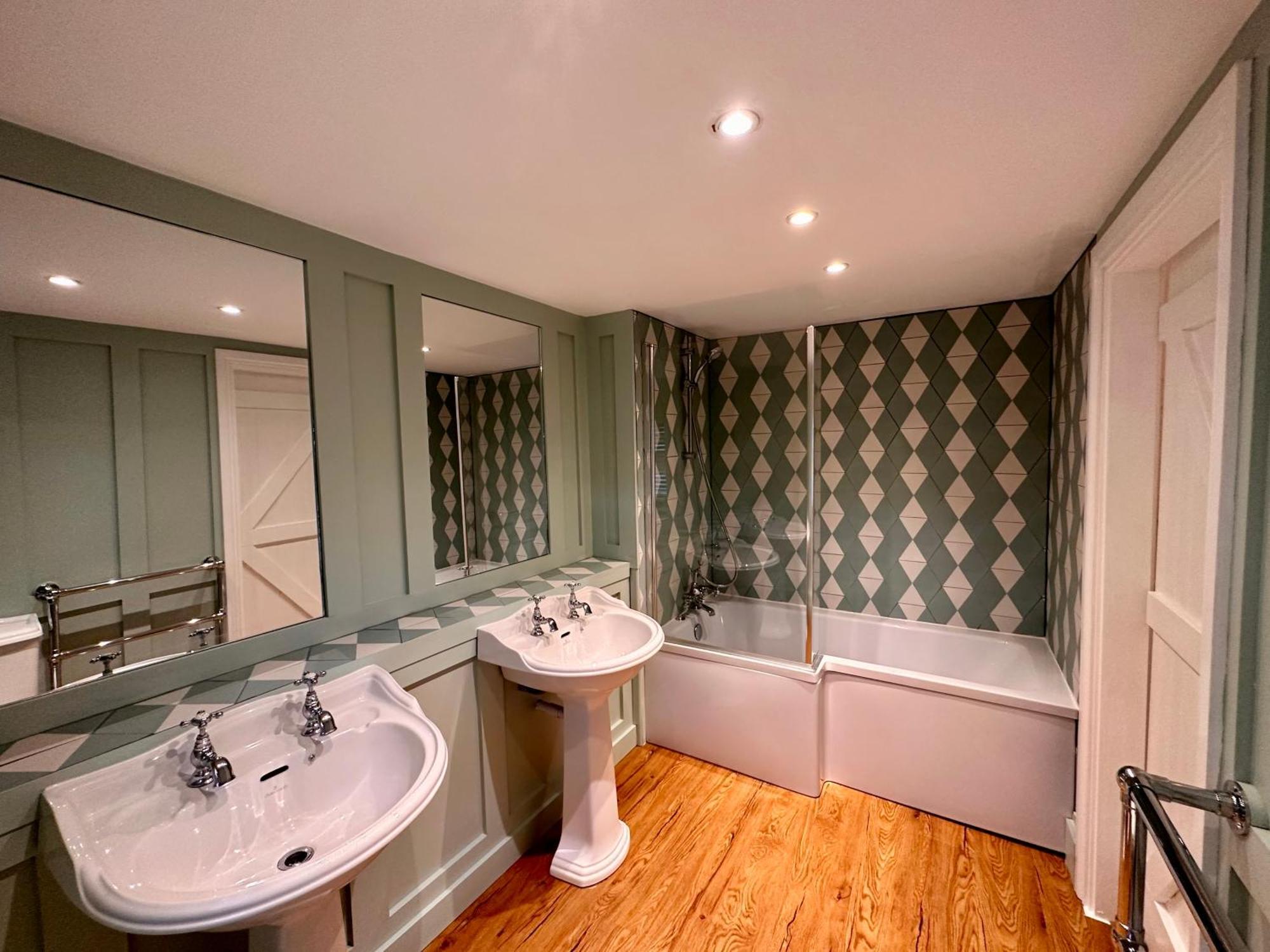 Octon Luxury 1 And 2 Bedroom 1 Mile From Centre