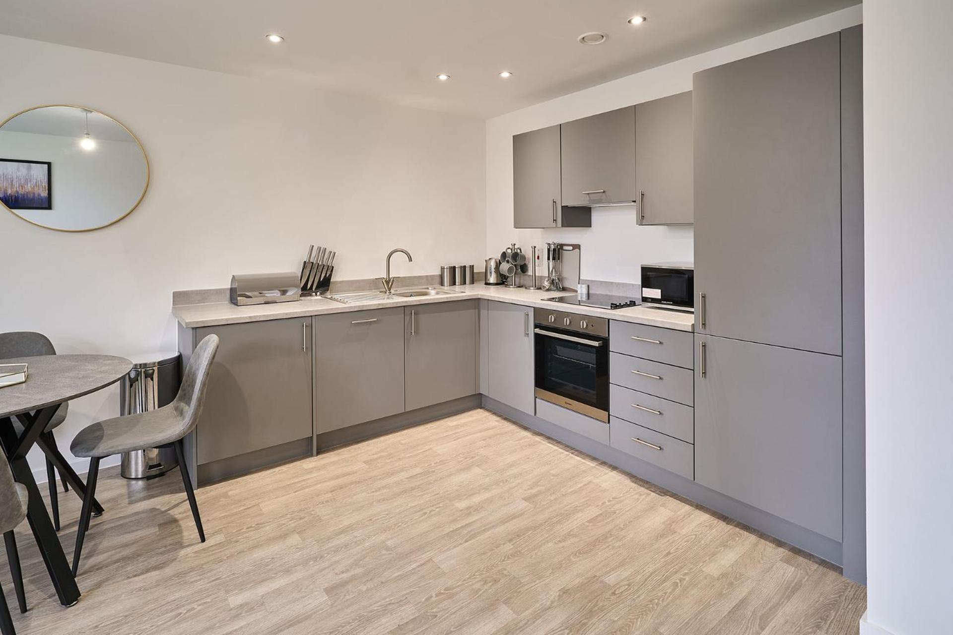 Host & - 23 Waterside Place Taunton