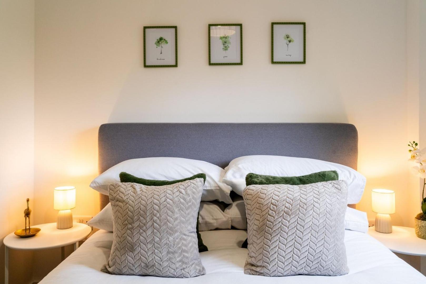 Comfy One Br | Free Parking