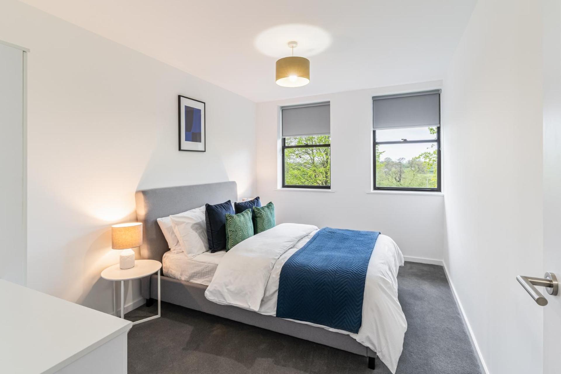 Host & - 36 Waterside Place * Taunton