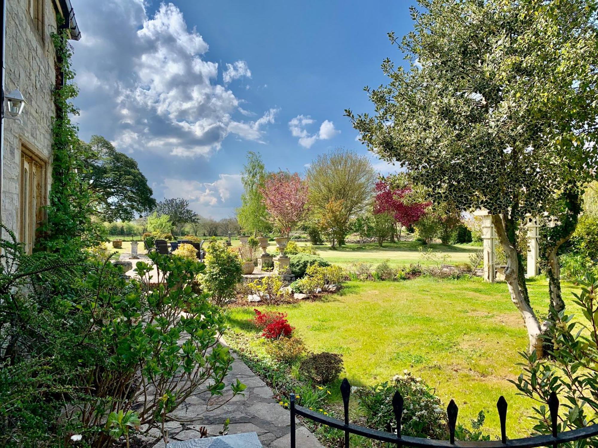 Octon Luxury 1 And 2 Bedroom 1 Mile From Centre Holiday home
