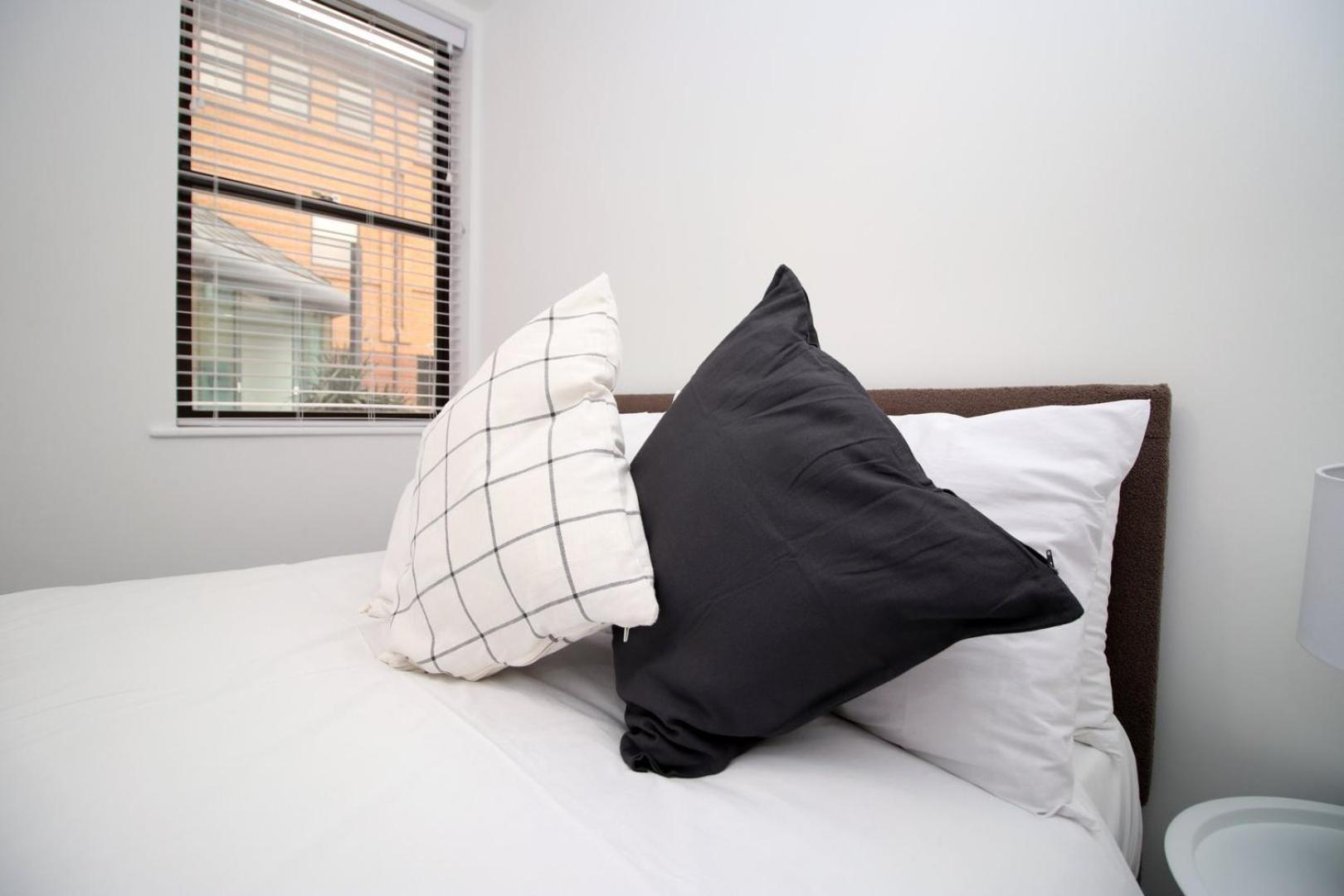 Apartment Modern Two Br | Free Parking