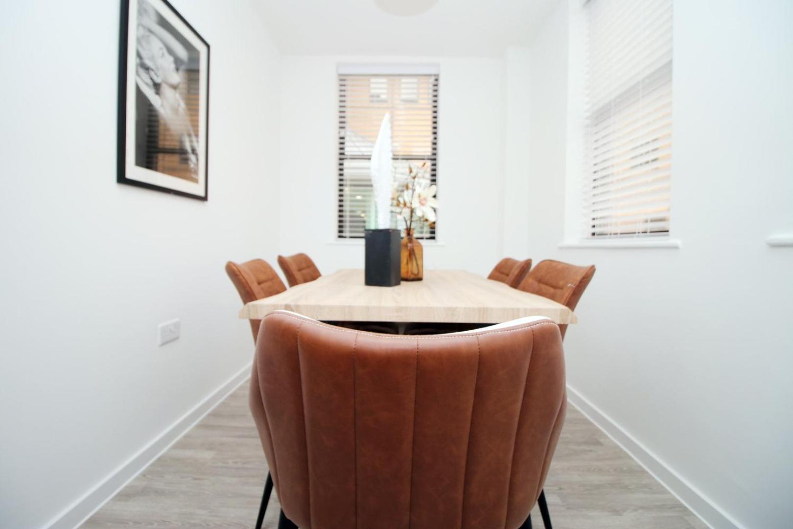 Apartment Modern Two Br | Free Parking