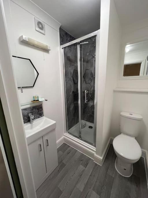 Holiday home Woodlands - Ensuite, Activity & Hot Tub Taunton