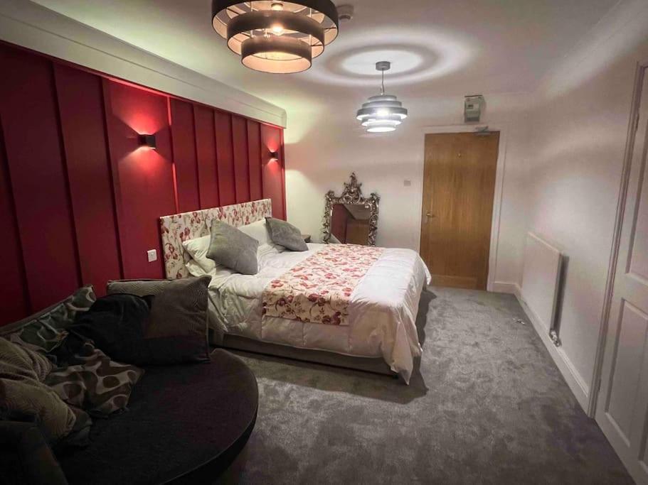 Holiday home Woodlands - Ensuite, Activity & Hot Tub Taunton