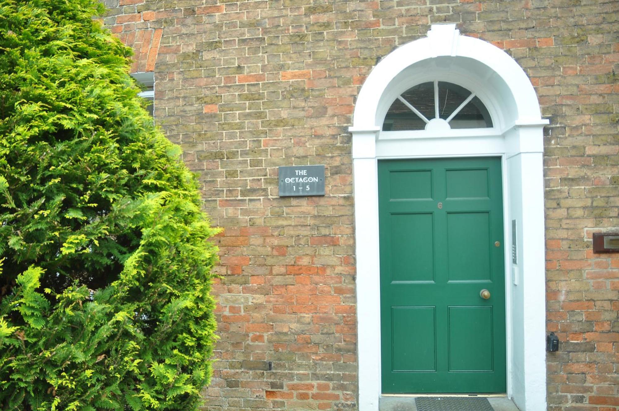 In Georgian Town House * Taunton