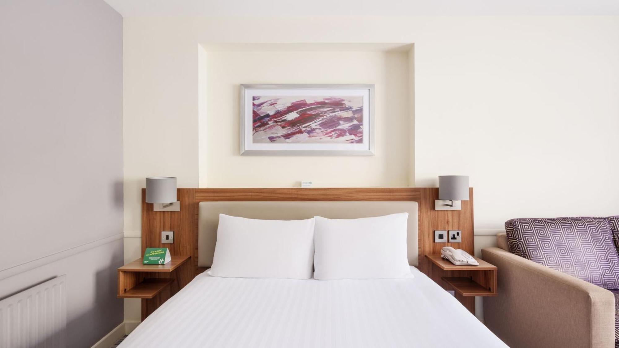 M5, Jct25 By Ihg Hotel 4*