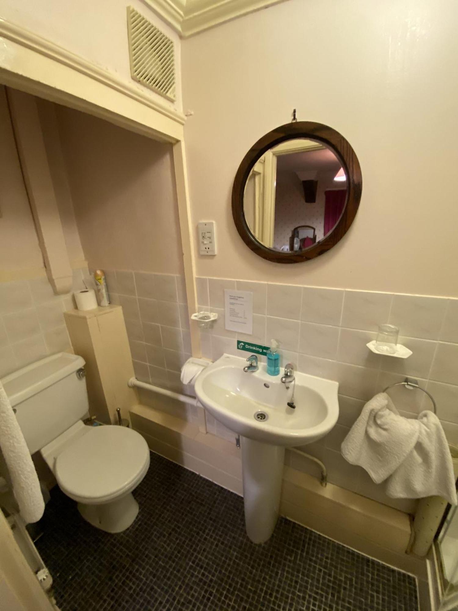 Yallands 4* Taunton
