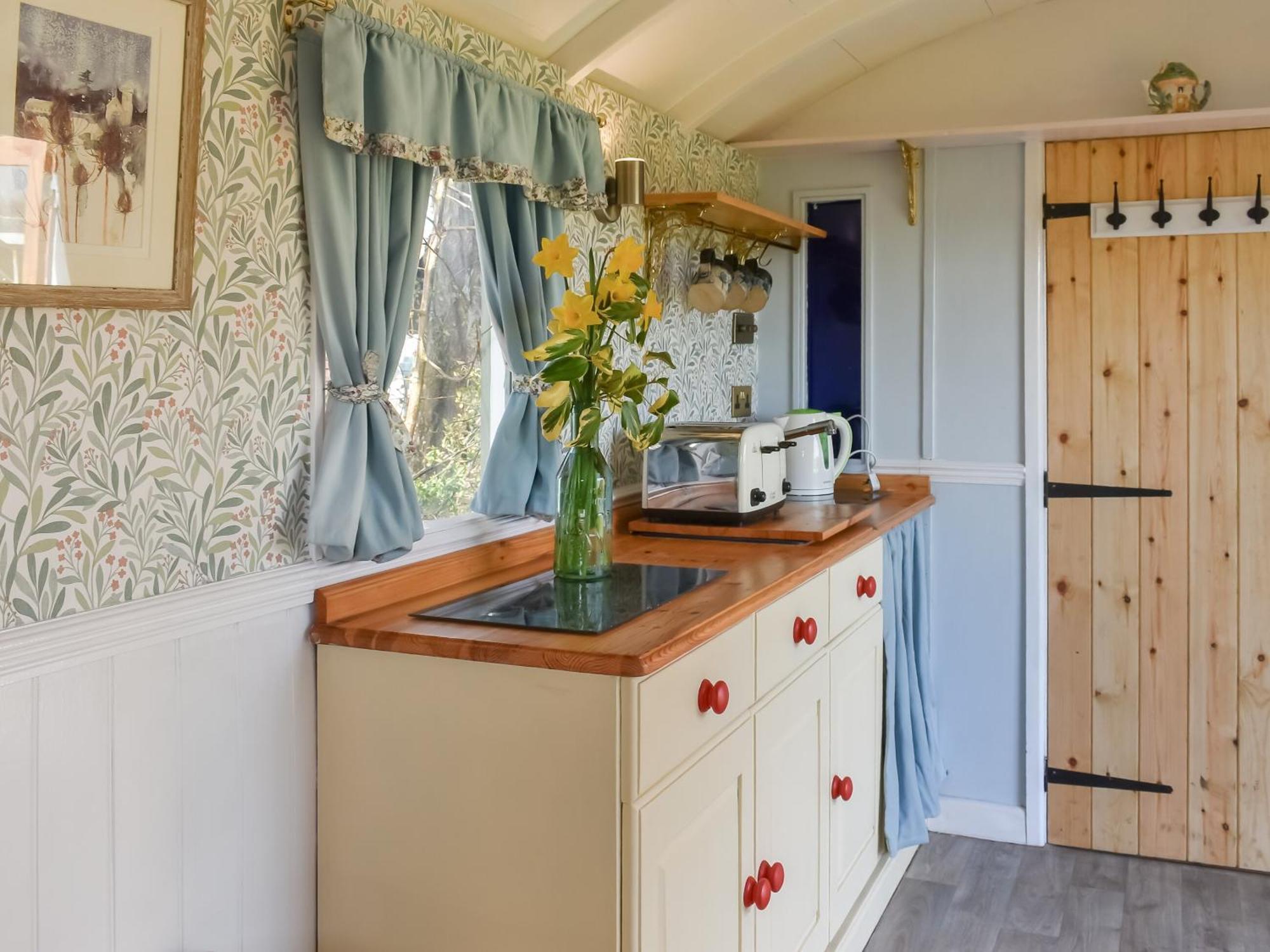 Holiday home Pickled Onion