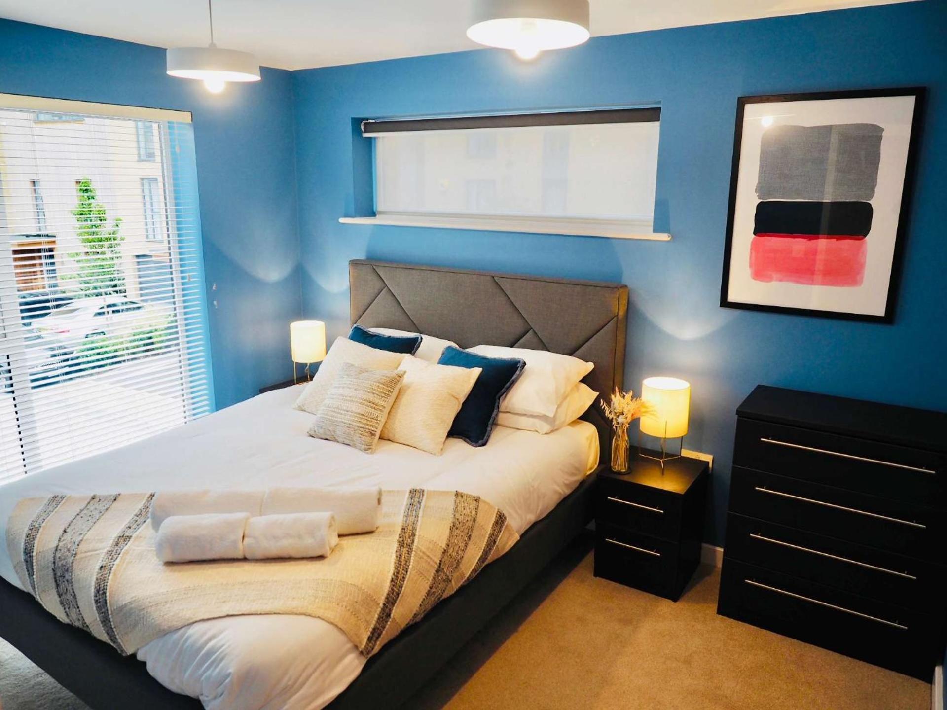 Holiday home Stylish New Build With Garden And Free Parking Taunton