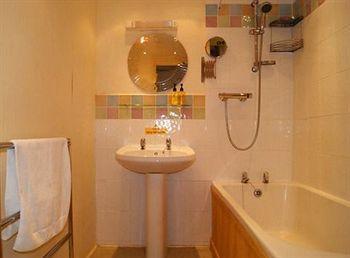 Hotel New 4*
