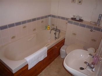 Yallands Bed & Breakfast