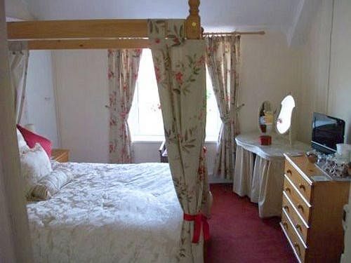 Wick House 4* Taunton
