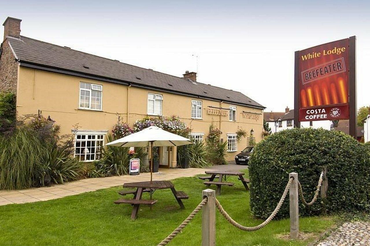 Premier East Hotel 3*