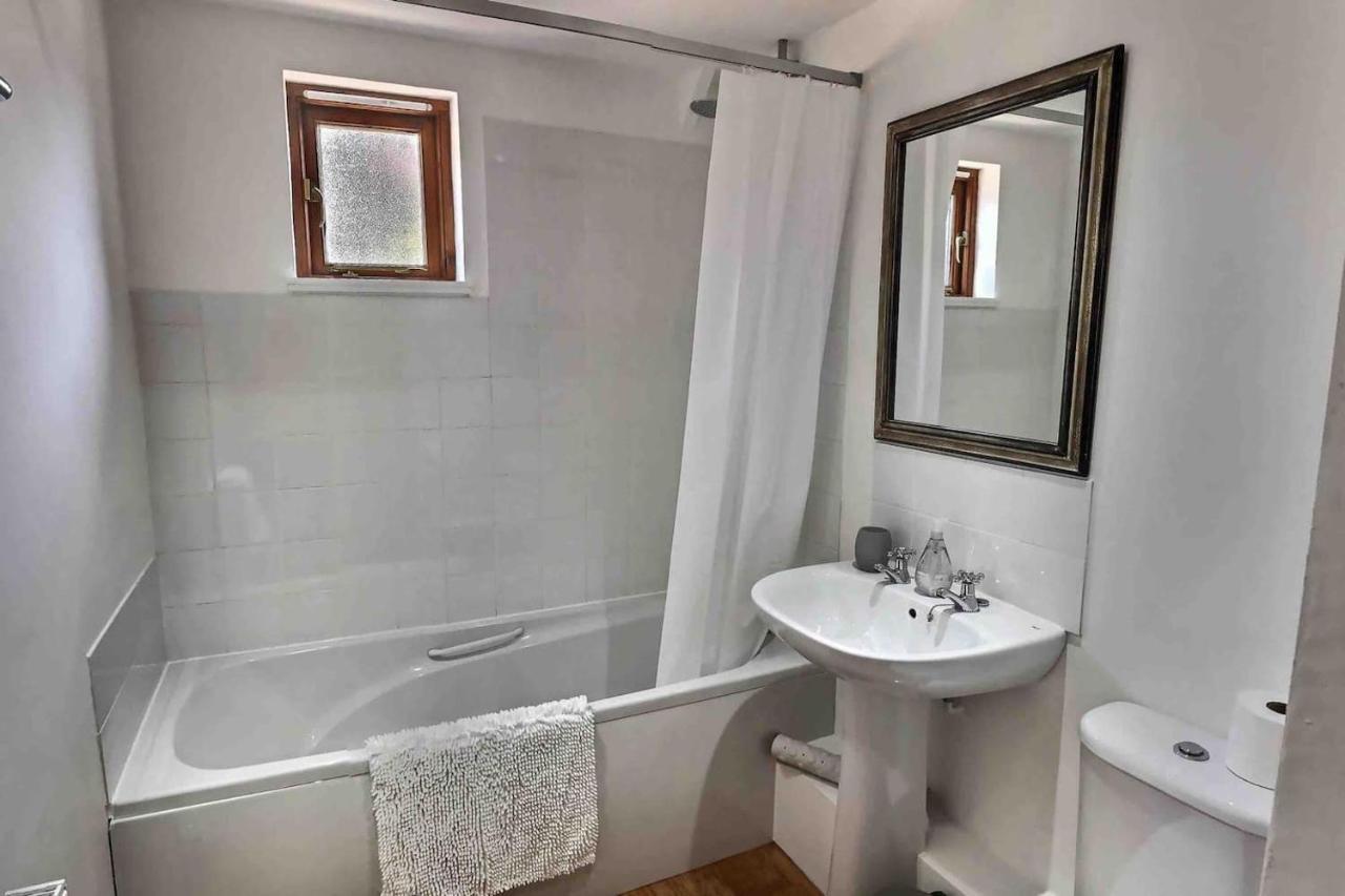 Lovely Somerset Getaway Holiday home *