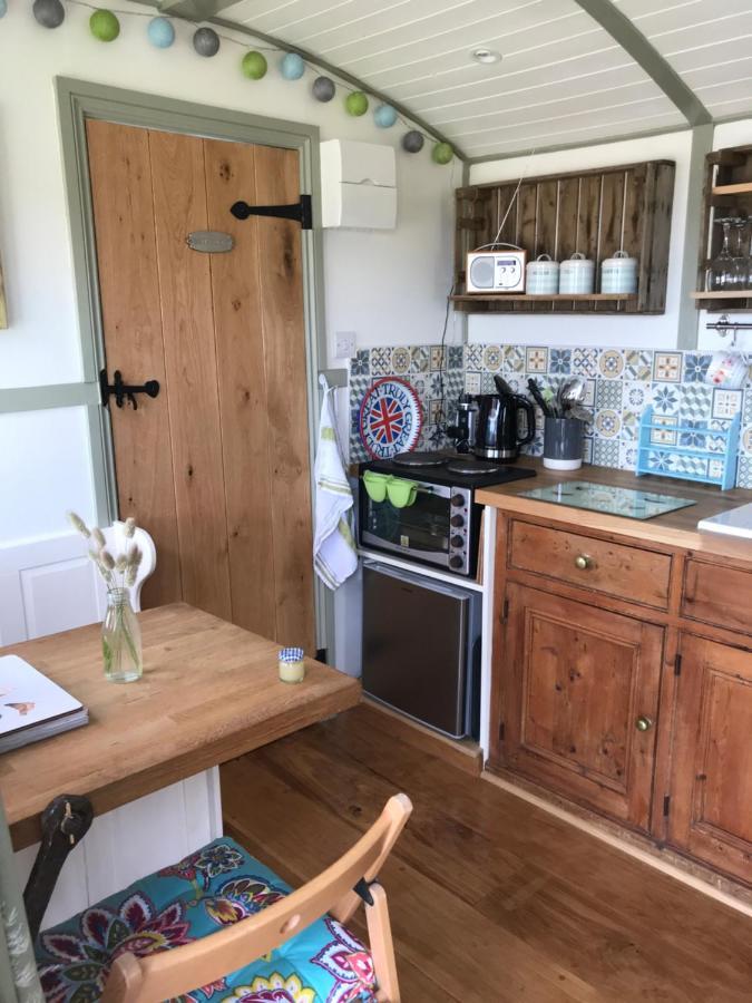 Farm stay Willowbank Shepherds Hut