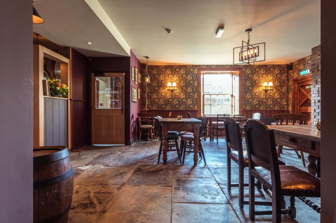 The Greyhound Inn Taunton