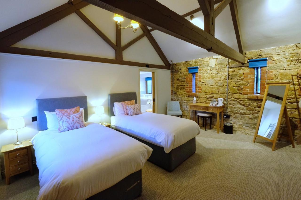 The Greyhound Inn Taunton