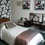 Meryan House Hotel