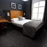 The Corner House Hotel