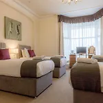 Lowdens Guest House
